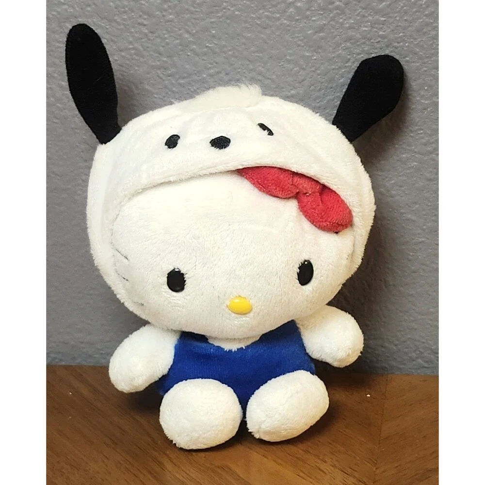 Jakks Pacific Sanrio Hello Kitty Plush in Blue Outfit 2010‎